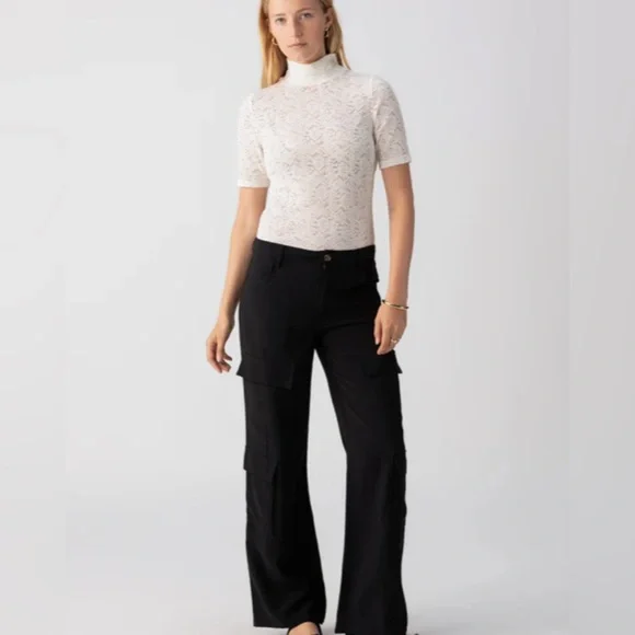 Sanctuary Women's Black Y2K Cargo Pants Wide Leg Size 12 - Picture 2 of 9